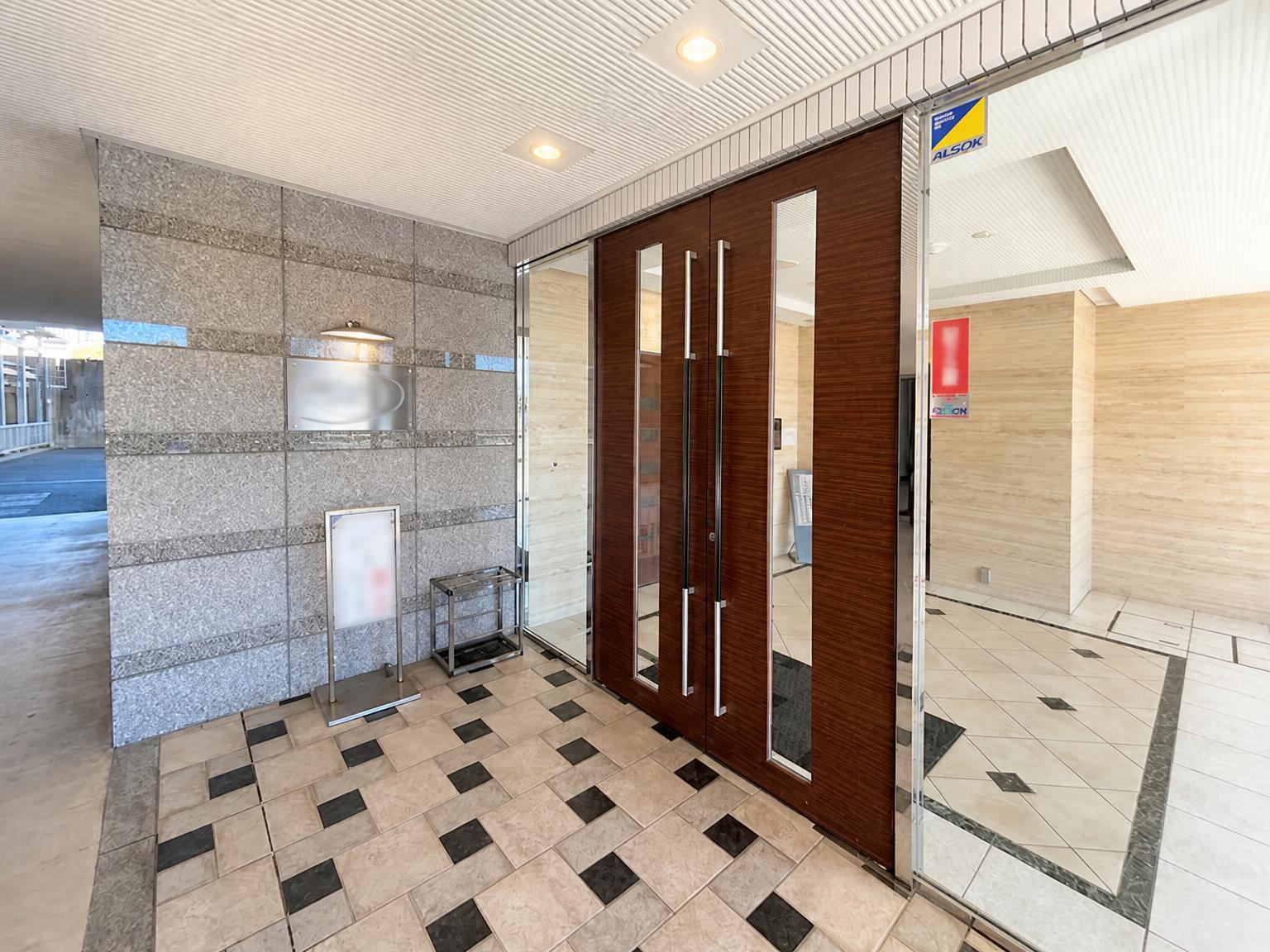 3-Bedroom Condominium in Atami — photograph 3