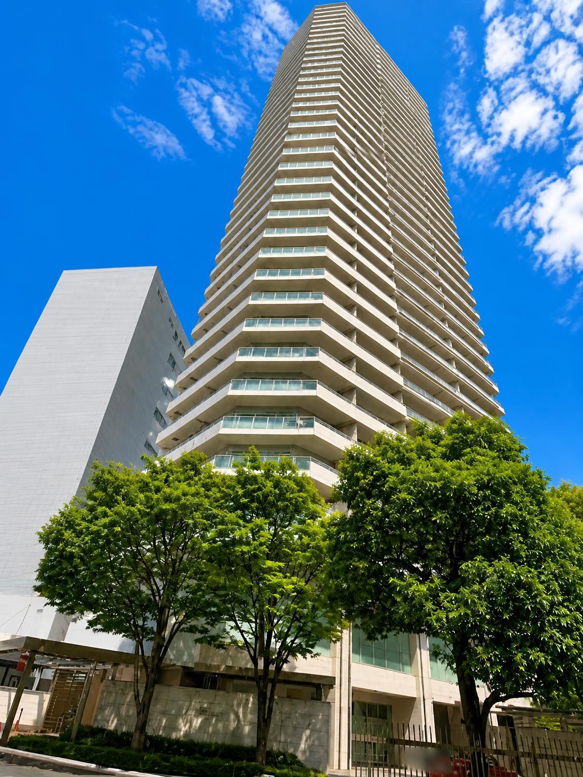 Cotton Harbor Marina Gate Tower — photograph 4