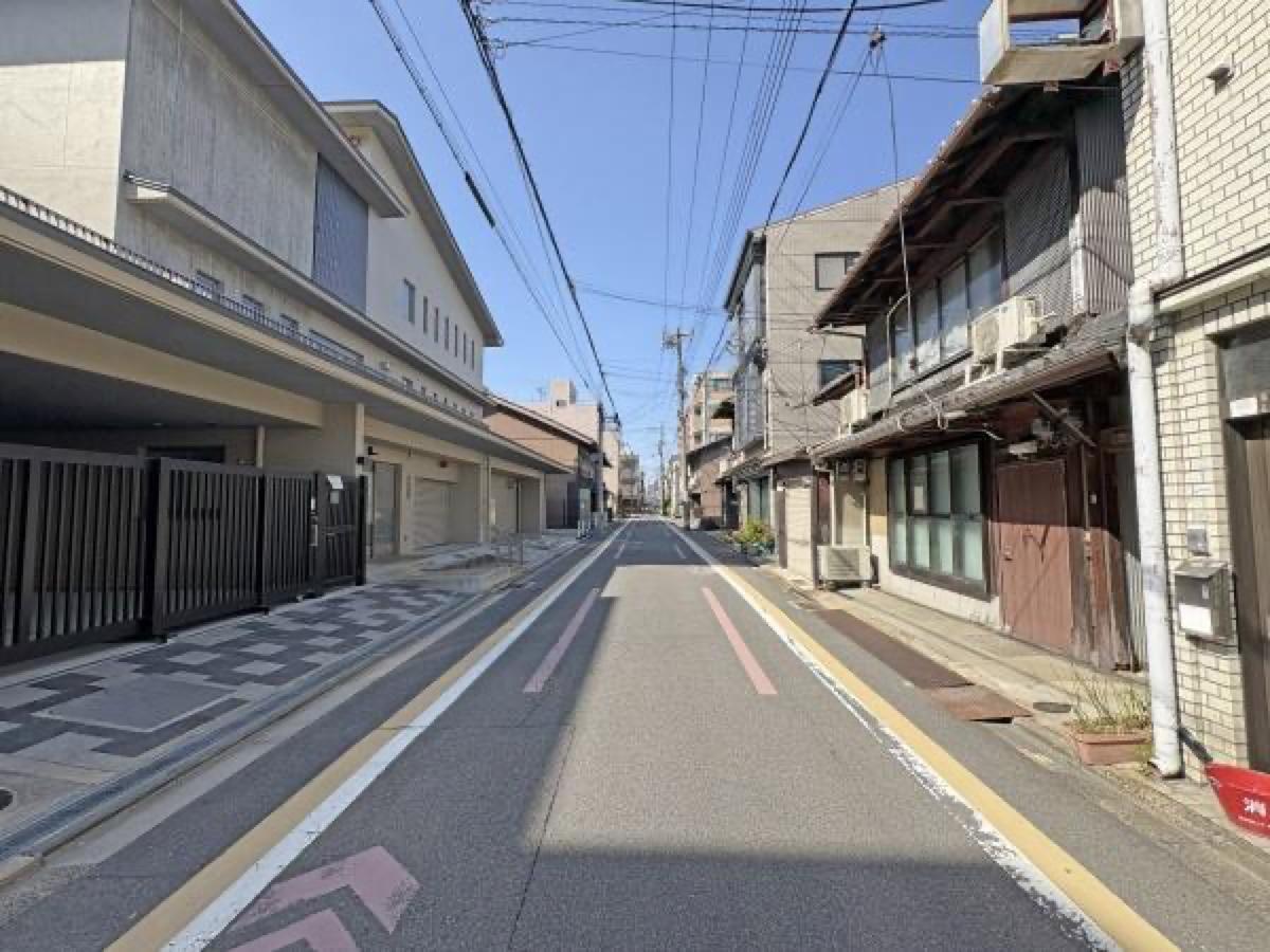 Machiya in Shimogyo-ku, Kyoto — photograph 5