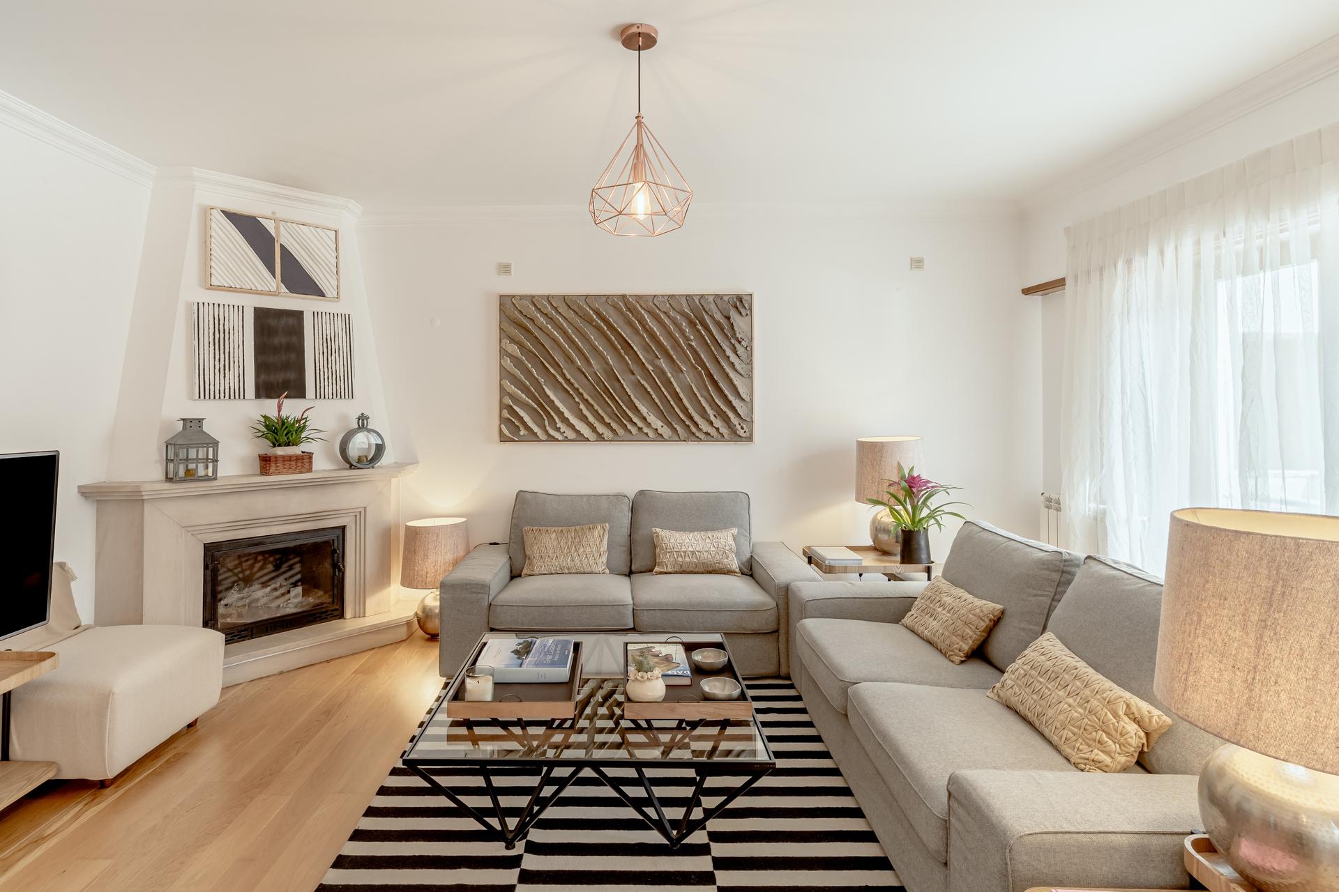 4-Bedroom Semi-Detached House in Cascais — photograph 2