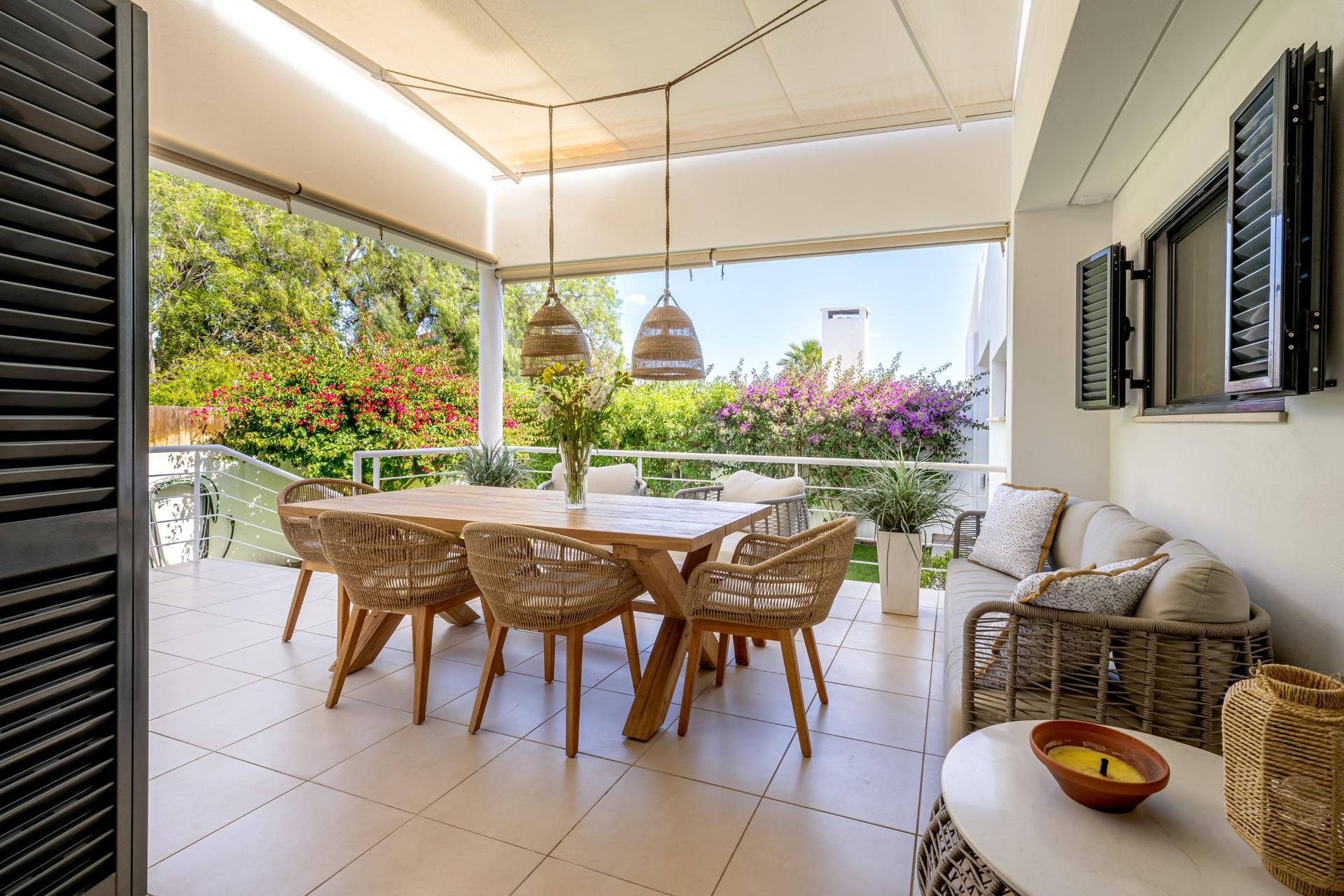 3-Bedroom Semi-Detached House in Loulé — photograph 4