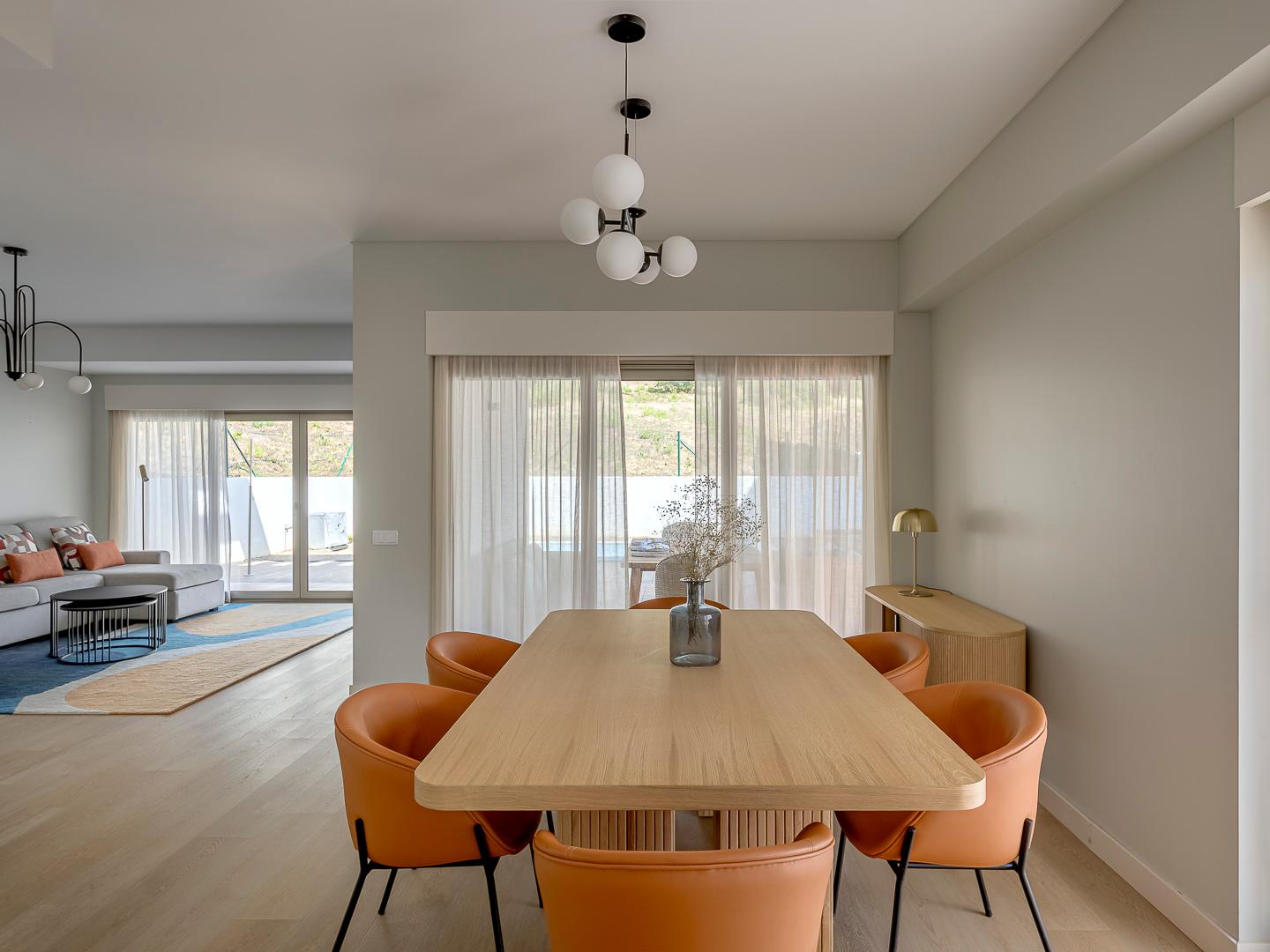 3-Bedroom House in Loures — photograph 3